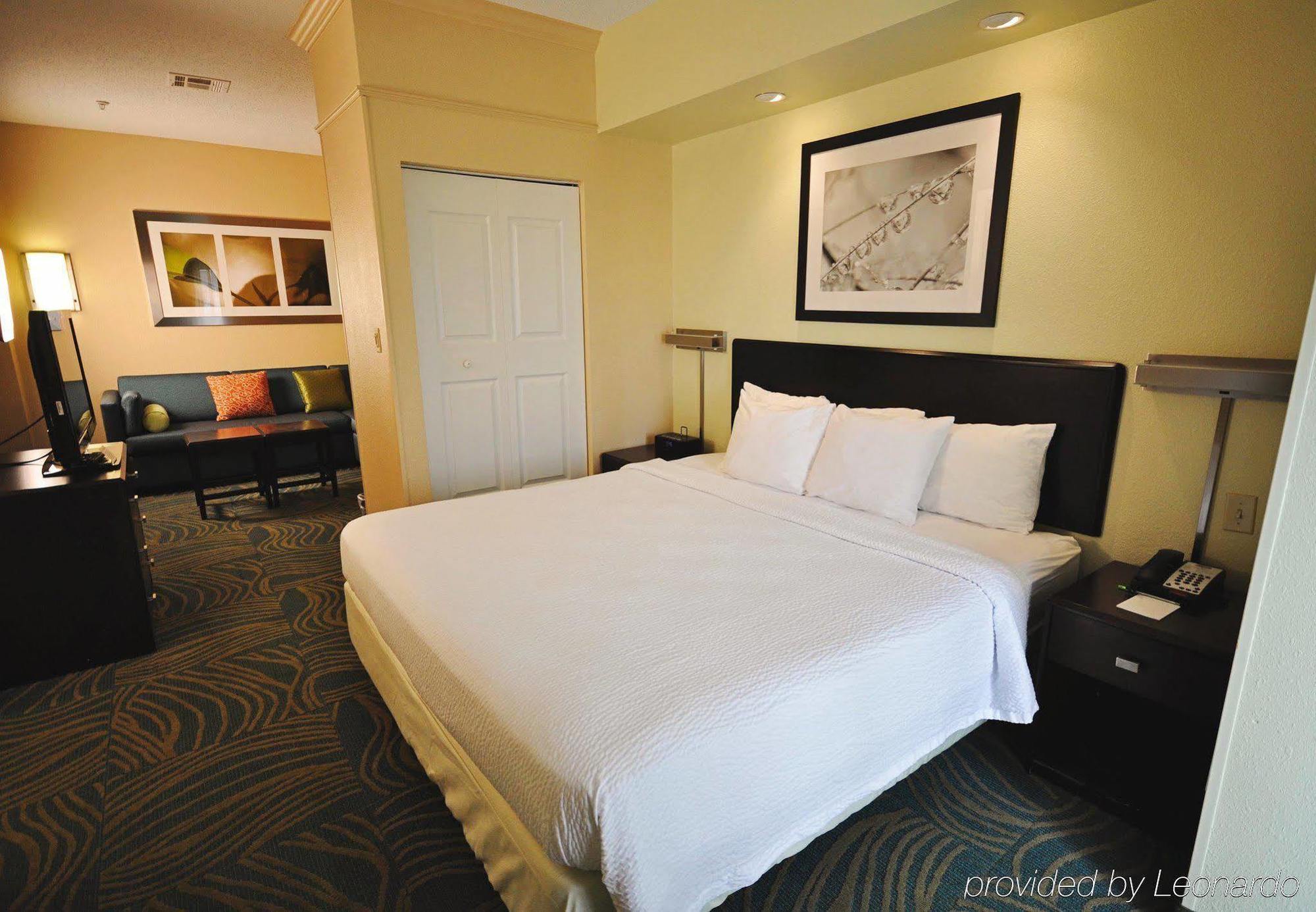 Springhill Suites Galveston Island Экстерьер фото